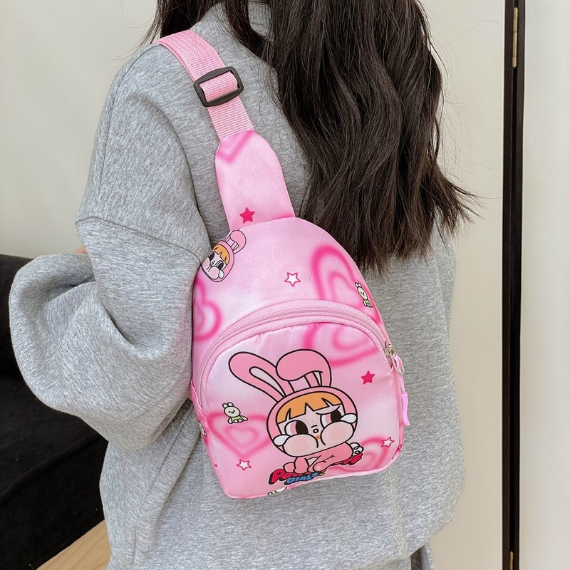 Bubble Mart Cry Baby παιδική crossbody τσάντα — εξωτερικό νάιλον, επένδυση πολυεστέρα, σχέδιο anime, μείωση βάρους και προστασία της σπονδυλικής στήλης, κατάλληλη για νηπιαγωγείο