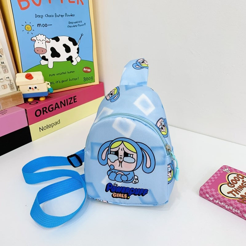 Bubble Mart Cry Baby παιδική crossbody τσάντα — εξωτερικό νάιλον, επένδυση πολυεστέρα, σχέδιο anime, μείωση βάρους και προστασία της σπονδυλικής στήλης, κατάλληλη για νηπιαγωγείο
