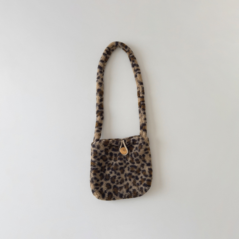 Παιδική γούνινη crossbody τσάντα με λεοπάρ μοτίβο, μεγάλη χωρητικότητα, γούνινη επένδυση