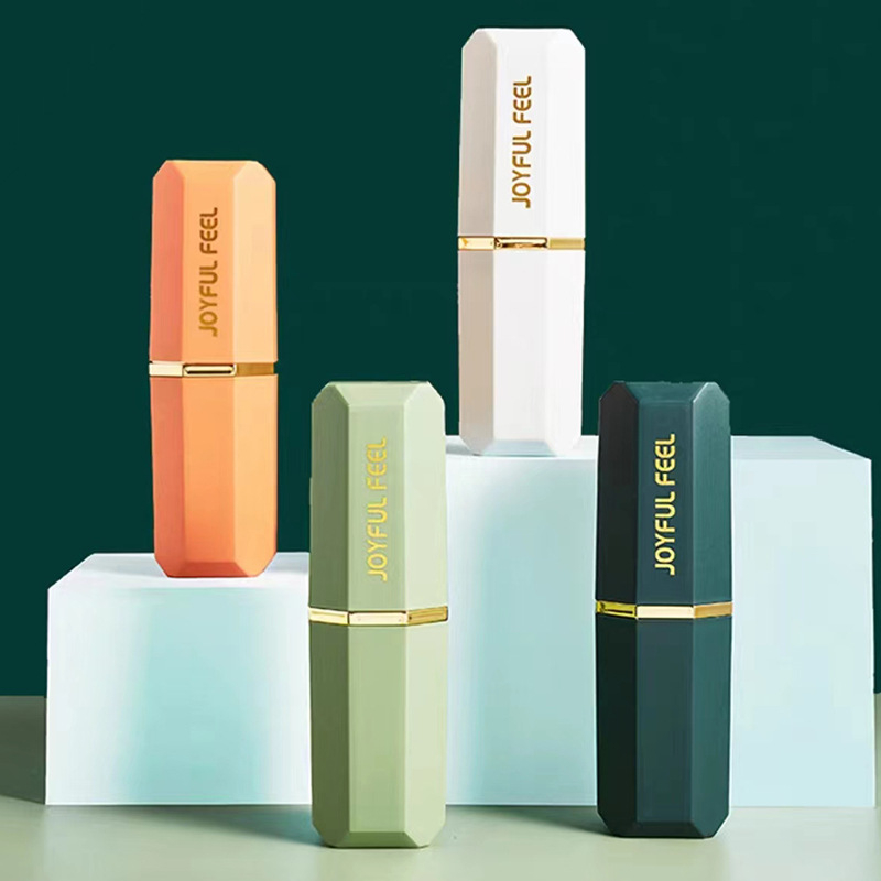 Putni set za oralnu higijenu u skandinavskom stilu: kutija za četkice i prijenosna čaša za ispiranje, PP materijal, s otisnutim logom, 1 kom