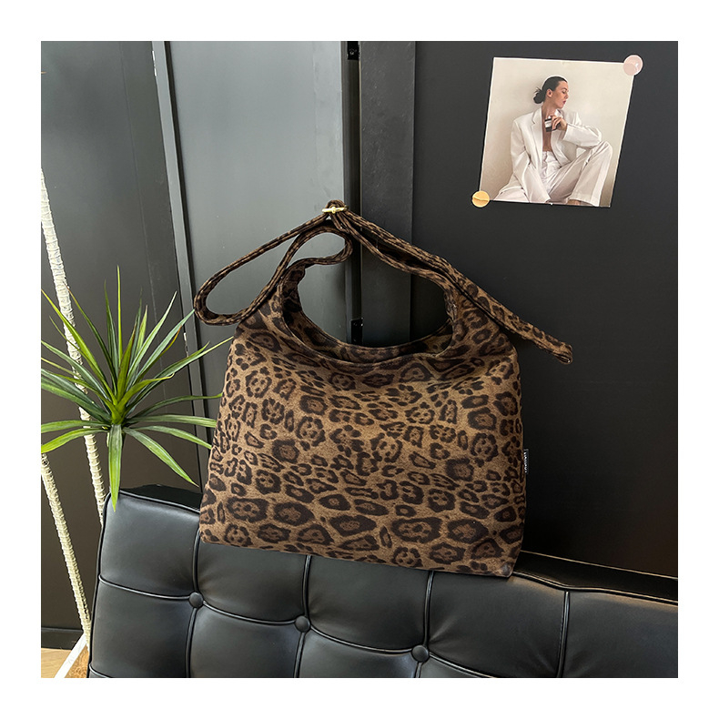 Torba Tote (Korejski stil, platno, marka Dicarlo, vodoravni kvadratični oblik, zatvarač)