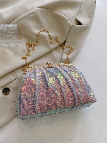Τσάντα crossbody με παγιέτες σε σχέδιο κοχύλι για βραδινές εμφανίσεις, κλείσιμο με κλιπ, επένδυση πολυεστέρα, εσωτερική τσέπη με φερμουάρ και θήκη για ID