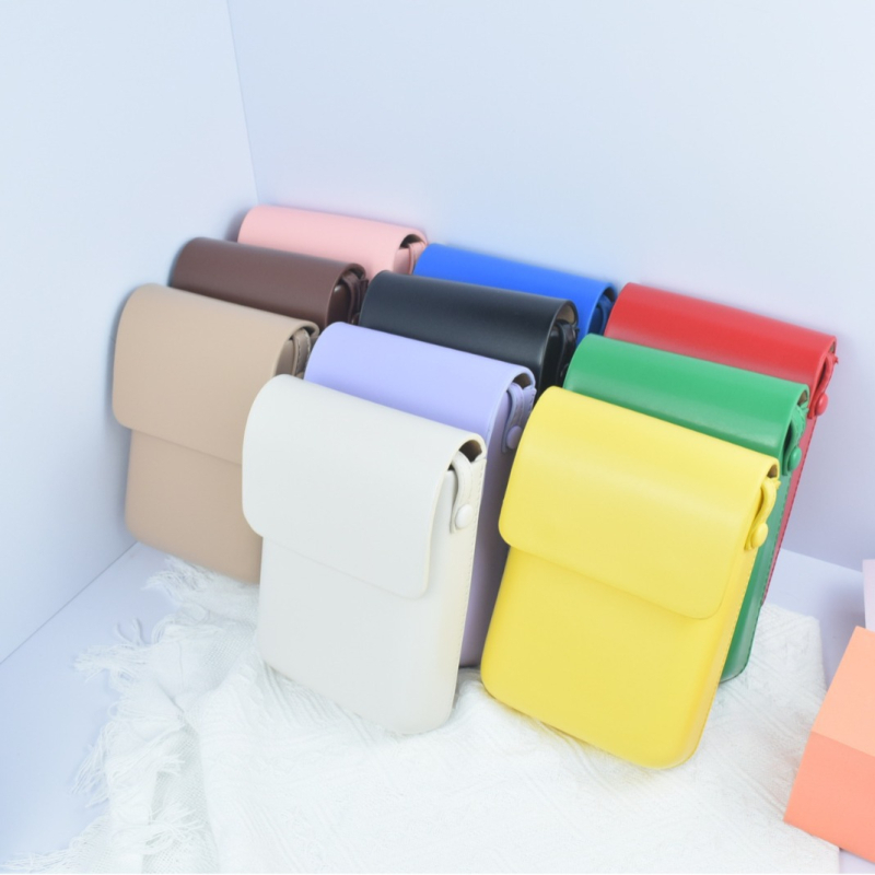 Huaxu PU telefon táska keresztpántos, városi egyszerű stílus, vízszintes négyszögletes forma, záras nyitás