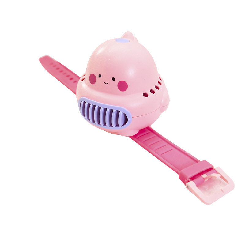 Mini ventilator u stilu sata s ugrađenom baterijom 300–500 mAh, 3 brzine, četkasti motor, zvuk 36–45 dB, rad do 1 h