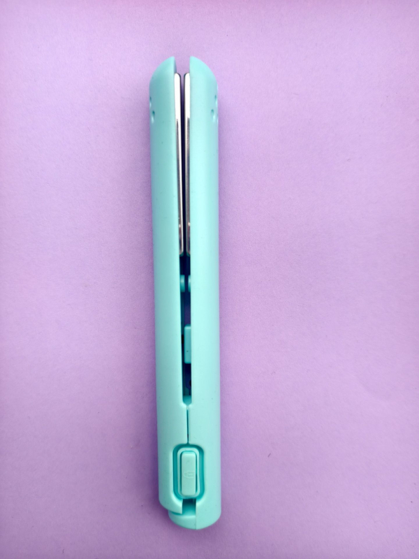 2-u-1 bežični uvijač i presa za kosu, kompatibilan s USB/Power Bank, 5V, 10W, promjer grijaćeg elementa ispod 15 mm, 15 razina temperature