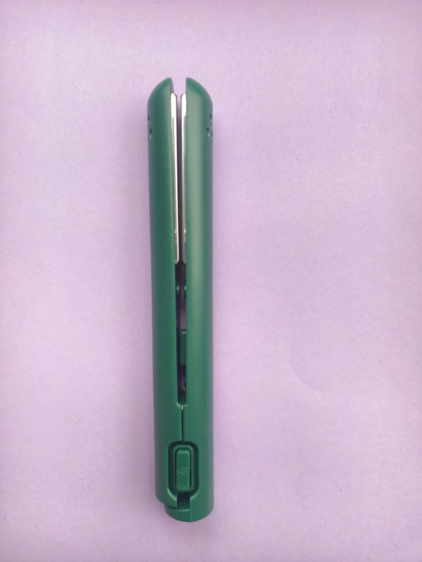 2-u-1 bežični uvijač i presa za kosu, kompatibilan s USB/Power Bank, 5V, 10W, promjer grijaćeg elementa ispod 15 mm, 15 razina temperature