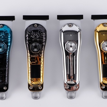 Elektronikus hajvágó készlet – brushless motor, titánötvözet vágófej, vízálló kivitel, beépített 500–800 mAh akkumulátor, duál-tápellátás