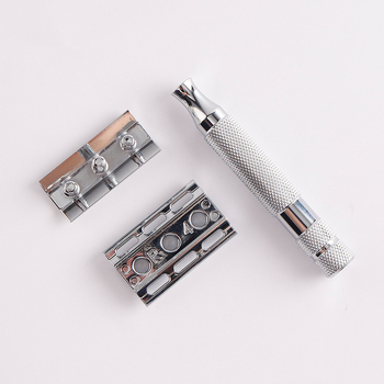 Χειροκίνητο ξυριστικό με αντικαταστάσιμες λεπίδες; διπλής χρήσης για ξύρισμα και απομάκρυνση τριχών; κατάλληλο για όλο το σώμα; ρυθμιζόμενες ρυθμίσεις για διαφορετικές περιοχές