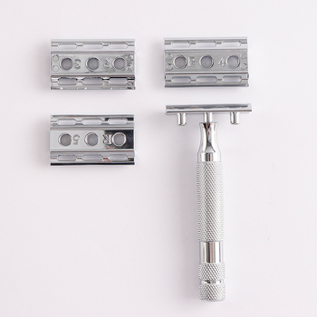 Χειροκίνητο ξυριστικό με αντικαταστάσιμες λεπίδες; διπλής χρήσης για ξύρισμα και απομάκρυνση τριχών; κατάλληλο για όλο το σώμα; ρυθμιζόμενες ρυθμίσεις για διαφορετικές περιοχές