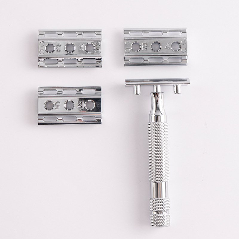 Χειροκίνητο ξυριστικό με αντικαταστάσιμες λεπίδες; διπλής χρήσης για ξύρισμα και απομάκρυνση τριχών; κατάλληλο για όλο το σώμα; ρυθμιζόμενες ρυθμίσεις για διαφορετικές περιοχές