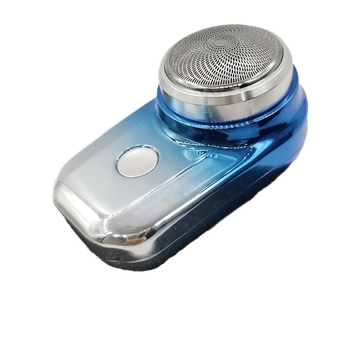 Aparat de ras electric pentru bărbați, încărcare USB, baterie încorporată, motor fără perii, cap rotativ cu 1 lamă, autonomie 30–45 de minute.