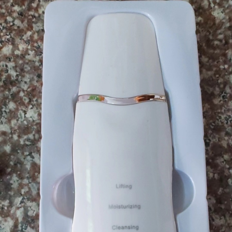 Ultrahangos arctisztító készülék arcra, hordozható, beépített 300–500 mAh akkumulátor, IPX0 besorolás, háztartási használatra