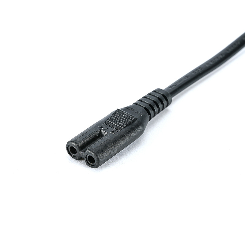 Tápkábel brit szabványú dugóval, 2-vezetékes réz vezető, 0,75 mm² keresztmetszet, PVC burkolat, VDE tanúsítvány