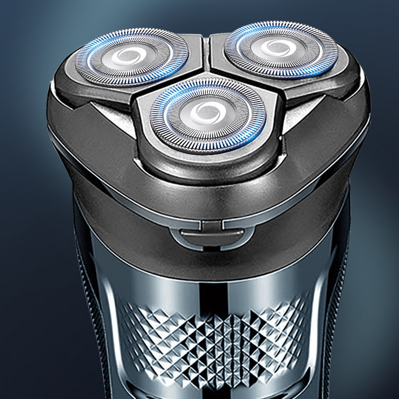 Férfiak számára elektromos borotva lebegő háromfejű forgó fejjel, teljes testre mosható, LED kijelző, beépített 500–800 mAh akkumulátor, hordozható