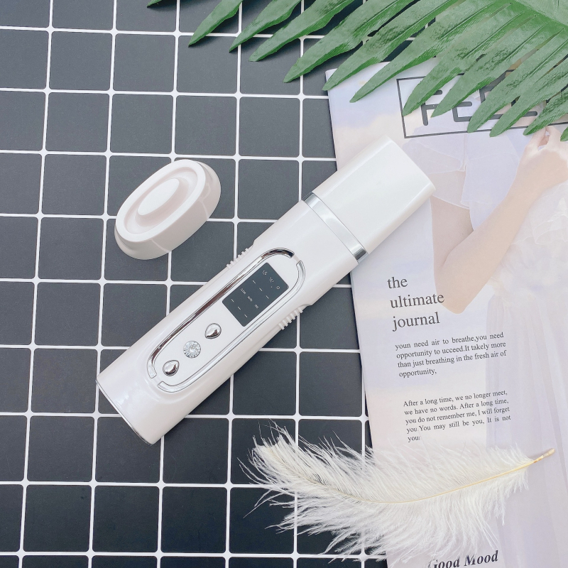 Ultrahangos arctisztító eszköz EMS mikroáram feszesítő funkcióval, beépített 300-500 mAh akkumulátorral, hordozható, IPX2 vízálló