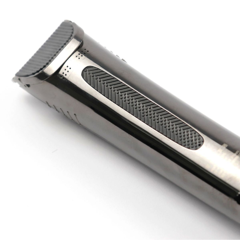 Ake Mei 976 professzionális haja vágó, titánium ötvözetű vágófej, kefés motor, beépített akkumulátor 2000–4000 mAh, üzemidő 3–6 óra, vízálló ház, részben öblíthető tisztítás