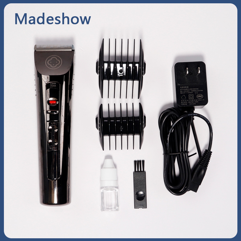 Ake Mei 976 professzionális haja vágó, titánium ötvözetű vágófej, kefés motor, beépített akkumulátor 2000–4000 mAh, üzemidő 3–6 óra, vízálló ház, részben öblíthető tisztítás