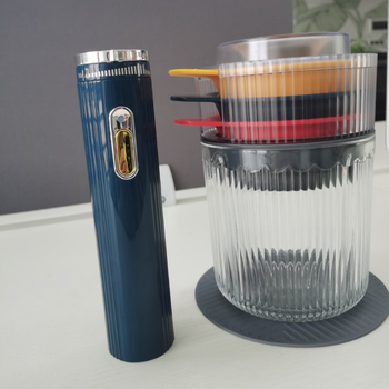 Višenamjenska kuhinjska mašina za cijeđenje, miješanje i kuhanje, kapacitet 500 ml, ≤36 V, do 10 000 rpm, 2 oštrice, kontrola gumbom
