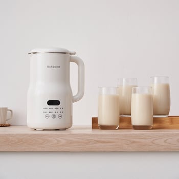 Машина за соево мляко D801 – 1L капацитет, управление с бутон, нисък шум, без филтър, бързо смилане