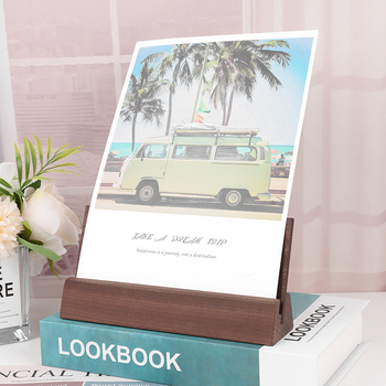 Drvena osnova za stolni kalendar od bukovog drveta - moderni minimalistički stil, mogućnost ispisa logotipa, pogodna za dom i ured, držač za kartice i razglednice