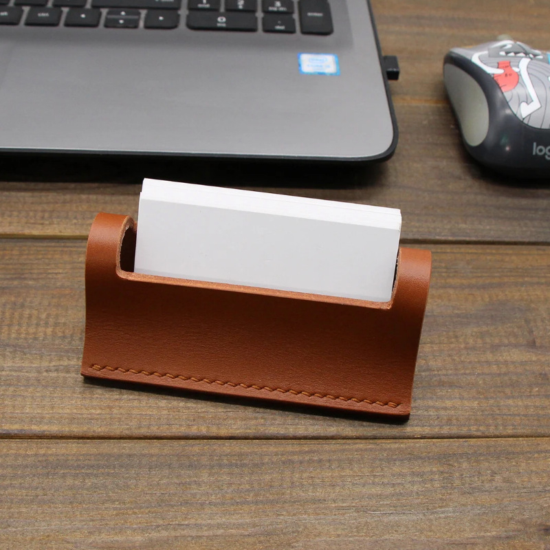 Suport pentru cărți de vizită din PVC pentru birou, design cu un singur strat, formă geometrică, capacitate 30 de carduri, imprimare logo disponibil