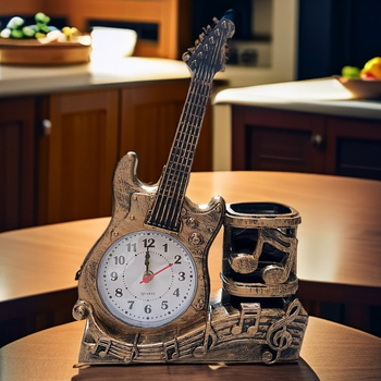 Ξυπνητήρας σε μορφή κιθάρας με θήκη για στυλό – πλαστικό επιτραπέζιο ρολόι, τριγωνικού σχήματος, μοντέλο 456