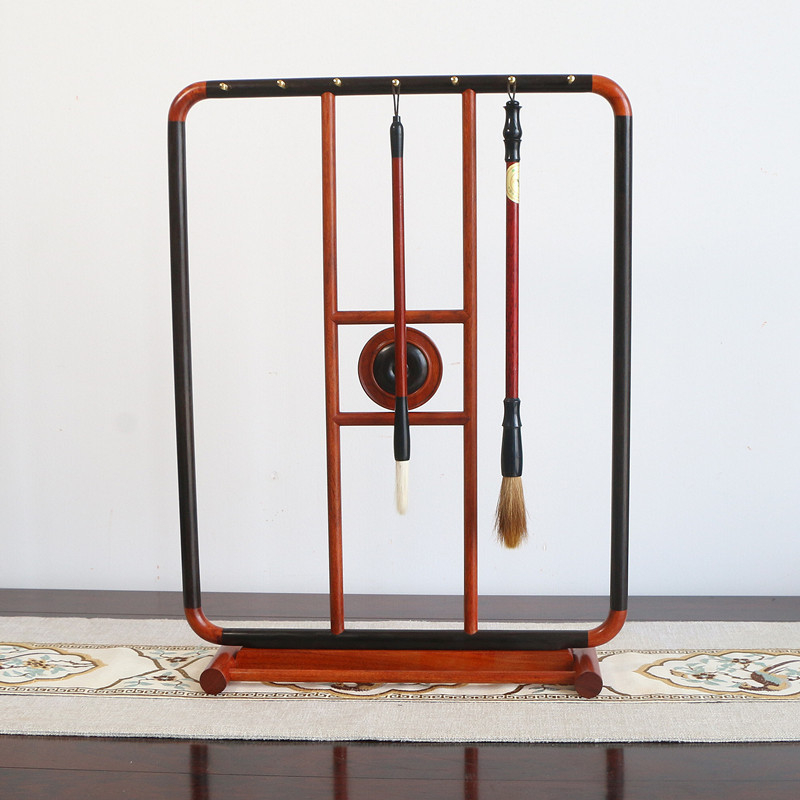 Držač za četkice od drva u novom kineskom stilu – HFQT; materijal: drvo (masivno); model: mali; uvoz: Ne; IP ovlaštenje: Ne