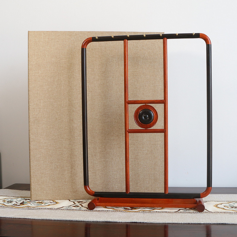 Držač za četkice od drva u novom kineskom stilu – HFQT; materijal: drvo (masivno); model: mali; uvoz: Ne; IP ovlaštenje: Ne