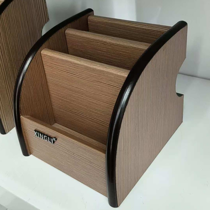 Μολυβοθήκη γραφείου (Surviving XL-5005-2, μέταλλο, τετράγωνο)