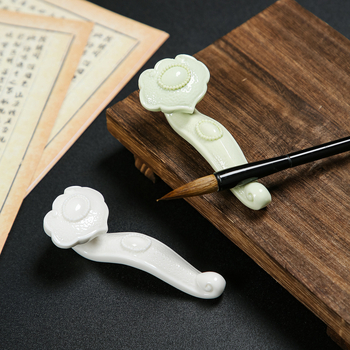 Keramički držač za kaligrafiju Zhiyue, Veliki model 1681