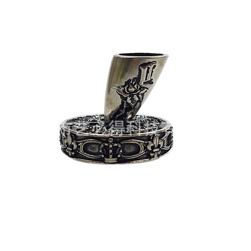 Metalni držač za olovku, model kosog umetanja, kružni oblik umetanja, ispis logotipa