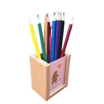 Fa fotókeretes tolltartó, modell 1134, márka Wooden family, anyag: fa, forma: kör, nyomtatott logó OK