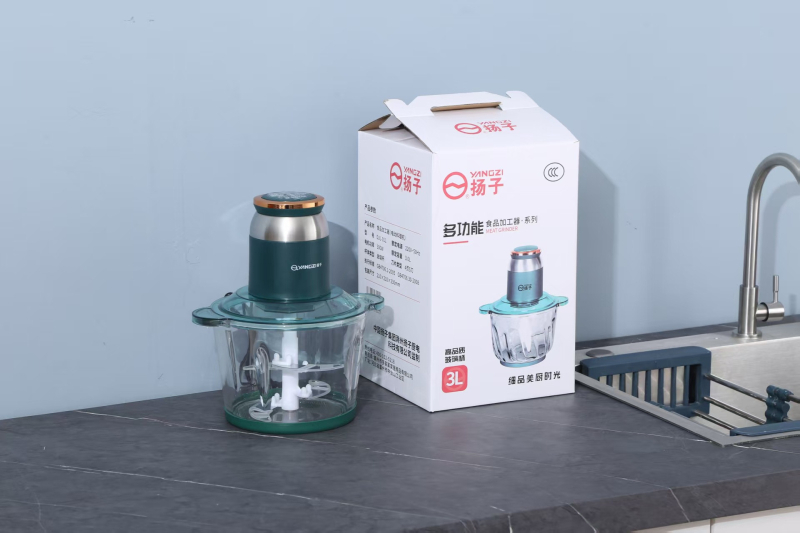 Električni mesomlinac s pritiskom za češnjak i mikserom za tijesto, kapacitet 5–10 l, nehrđajući čelik, 5-stupanjski podešavanje brzine, poluautomatni rad