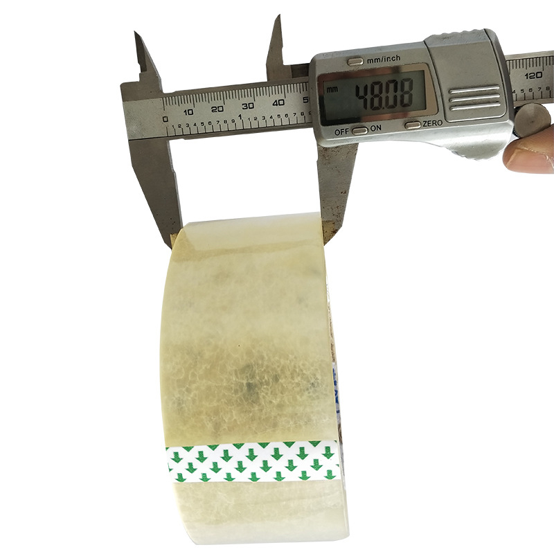 Csomagoló ragasztószalag, OPP fólia, vízbázisú akril ragasztóval, 0,05 mm vastagság, 0–60°C hőmérséklet-tartomány, testreszabható feldolgozás