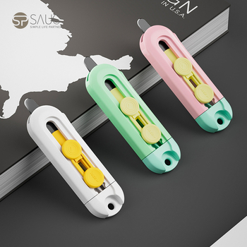 Mini magnetski otvarač kutija i nož SP SAUCE, model 230-E-0141, materijal nehrđajući čelik i ABS, težina 29 g