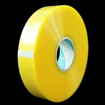 Gépzáró ragasztószalag, OPP film, 52 μm filmvastagság, termosz ragasztó, nagy viszkozitás, csomagoló gépek lezárására