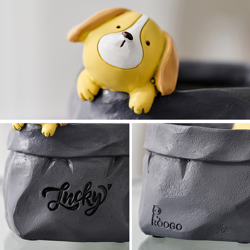 Držač olovaka u obliku medvijeda – dekorativni stolni ukras, od smole i željeza, Značka: To the Cabinet, Model SHCF1210081