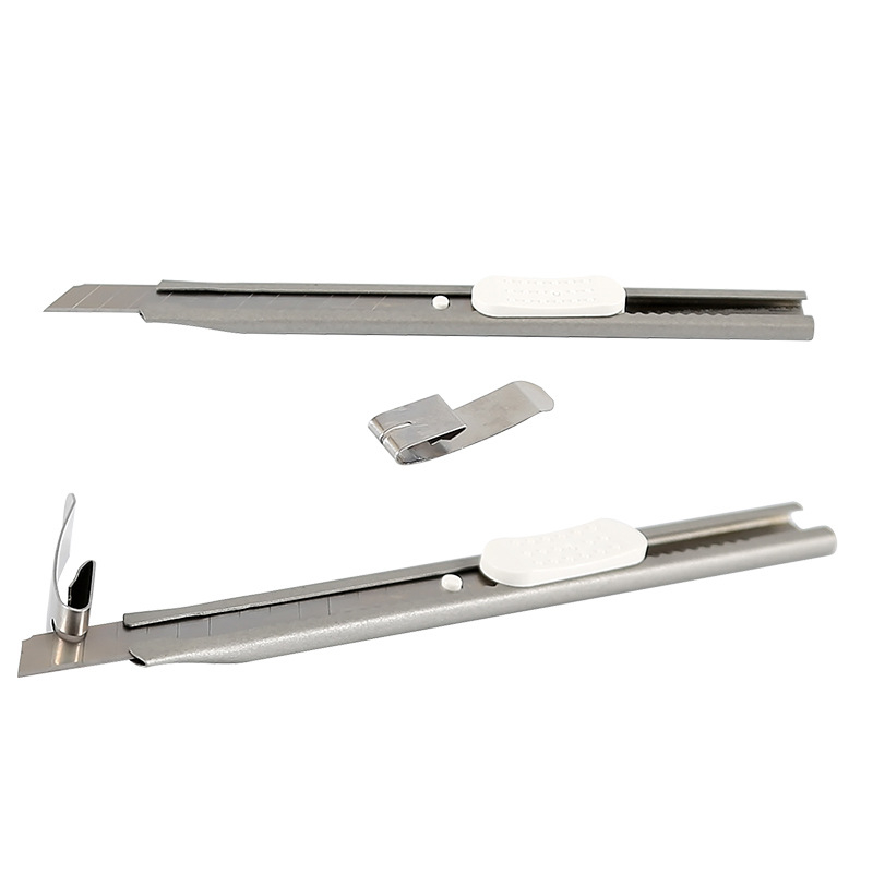 Kovinski umjetnički nož CK203, metalna konstrukcija, težina 80 g, ukupna duljina 13,3 cm