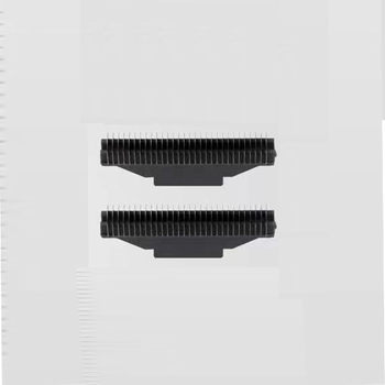 Električni brijač FLYAST s recipročnom glavom s dvije oštrice, model 623/622, maksimalna snaga 5W, brzina motora 5000–10000 obr/min.