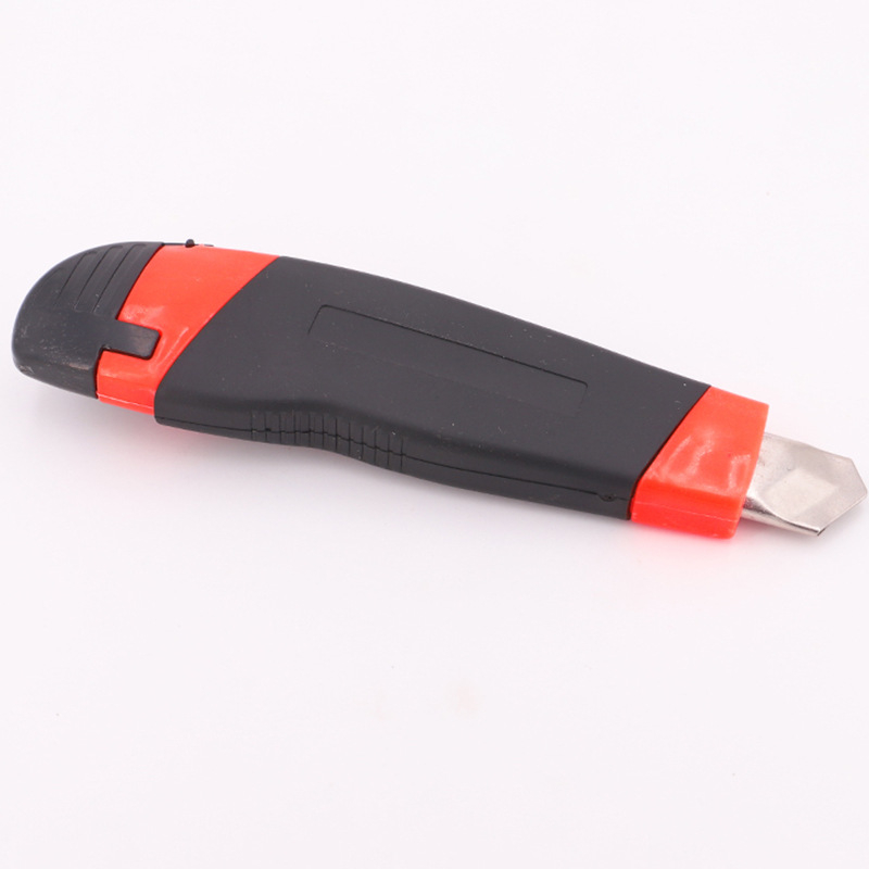 Nož za umjetnost s gumom premazanom oštricom, PPP materijal korpusa, oštrica 0,5×18×97 mm, marka Chuncheng