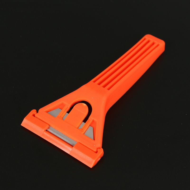 Višenamjenski kućni skraper s nožem – metalno-plastika konstrukcija, model: Utility Knife