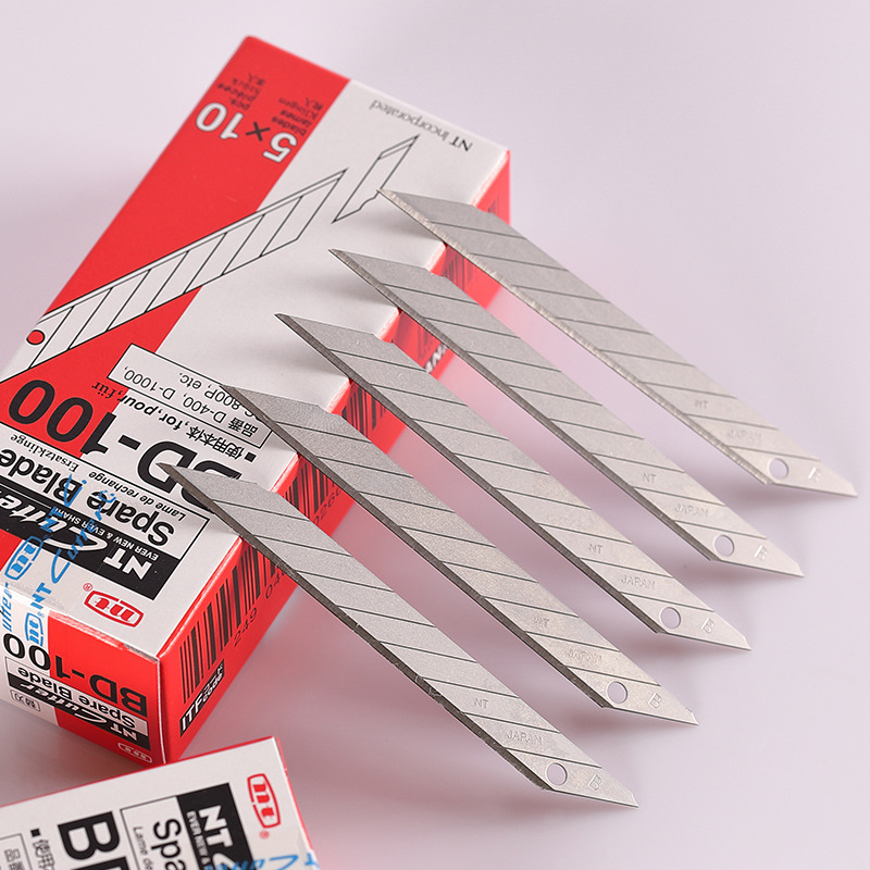 Nt Cutter Bd-100 Szerszámkés - Fém penge, Penge 111, Nettó tömeg 11