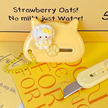 Macskás dizájnú hobbi kés TY-962, Independent márka, rozsdamentes acél és műanyag kivitel, nettó tömeg 20 g