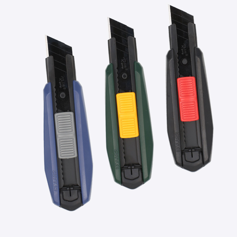 Mini irodai késállvány — Modell RG051, Fém és Műanyag, Láp 0.5×18×60 mm, Nettó tömeg 44 g