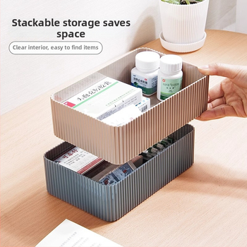Cutie de depozitare pentru birou cu compartimente, din PS plastic, capacitate 2 L, fără capac, design modern cu dungi