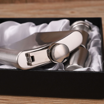 Huijie set de hip flask din oțel inoxidabil – 2 piese, logo personalizabil, pentru vin