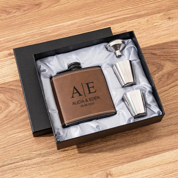 Bőr borflaska, retro minimalist stílus, hordozható kültéri használatra, 2025 nyári megjelenés, logó Can