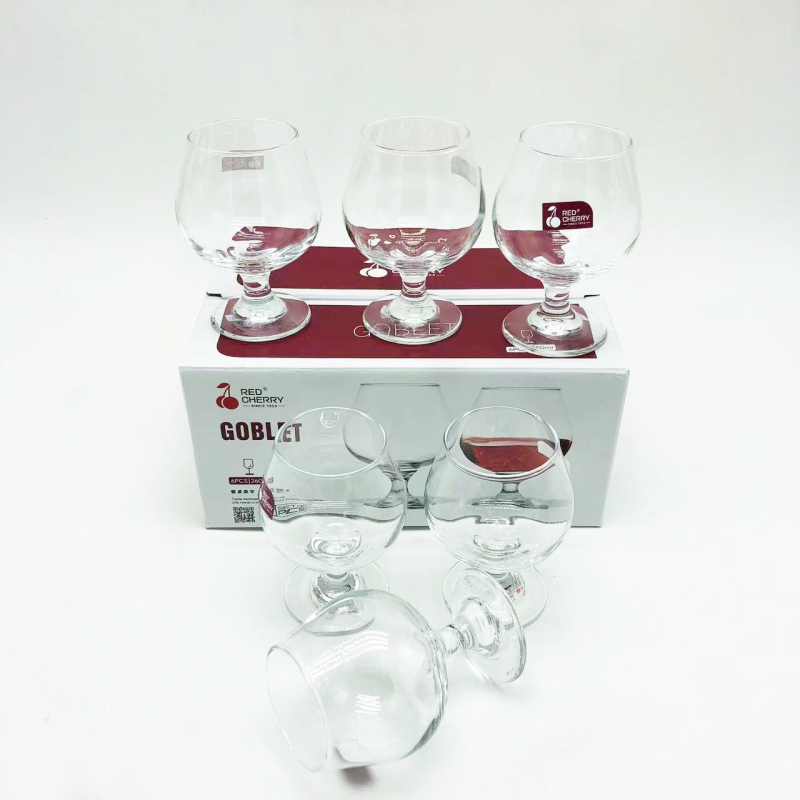 Staklena čaša za crveno vino Jin bin, kapacitet 201-300 ml, moderni minimalistički stil, proziran dizajn, težina 156 g