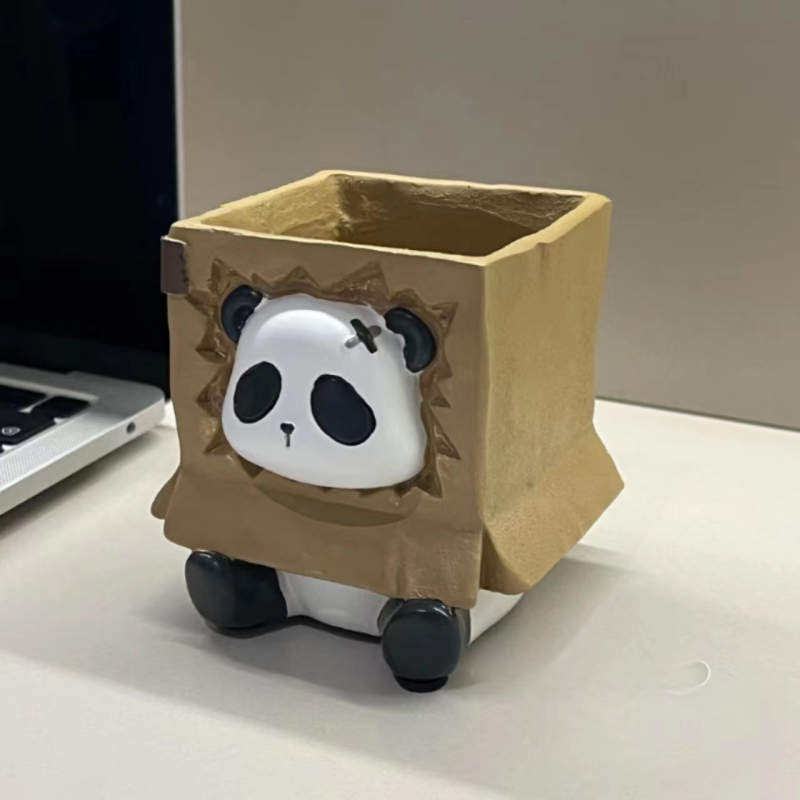 Panda – suport pentru pix pe birou, decor de birou din rășină, Brand Yisheng, Model Shce1210227