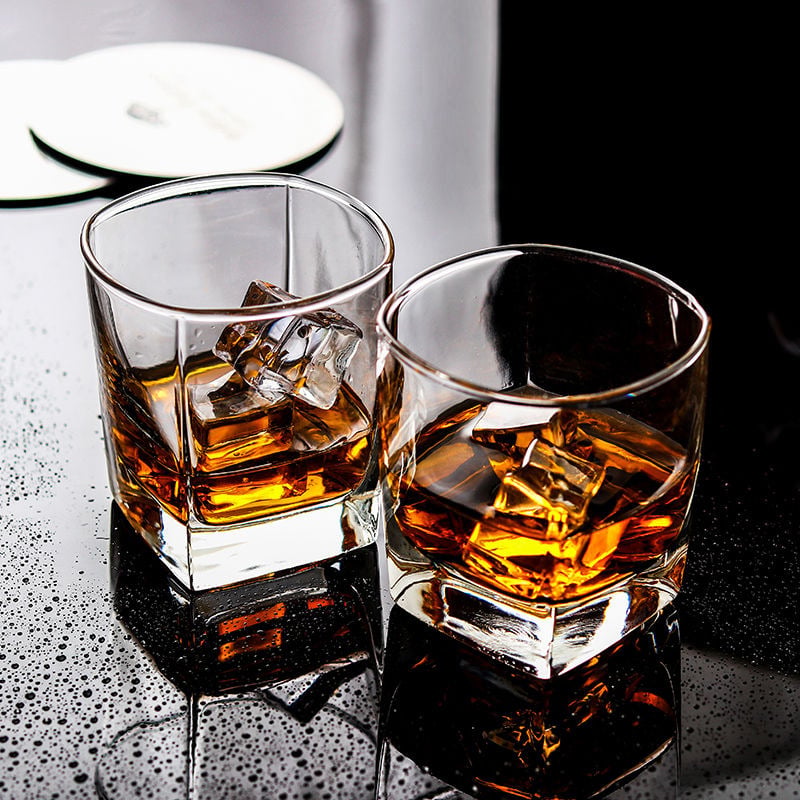 Kvadratni set staklenih čaša: čaše za pivo, viski, vino, vodu i čaj – za bar i kućnu upotrebu, moderni minimalistički stil